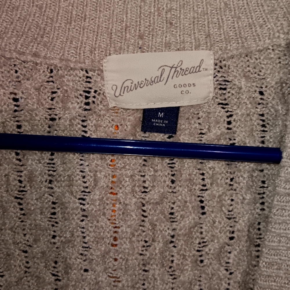 Universal  thread over sized cardigan